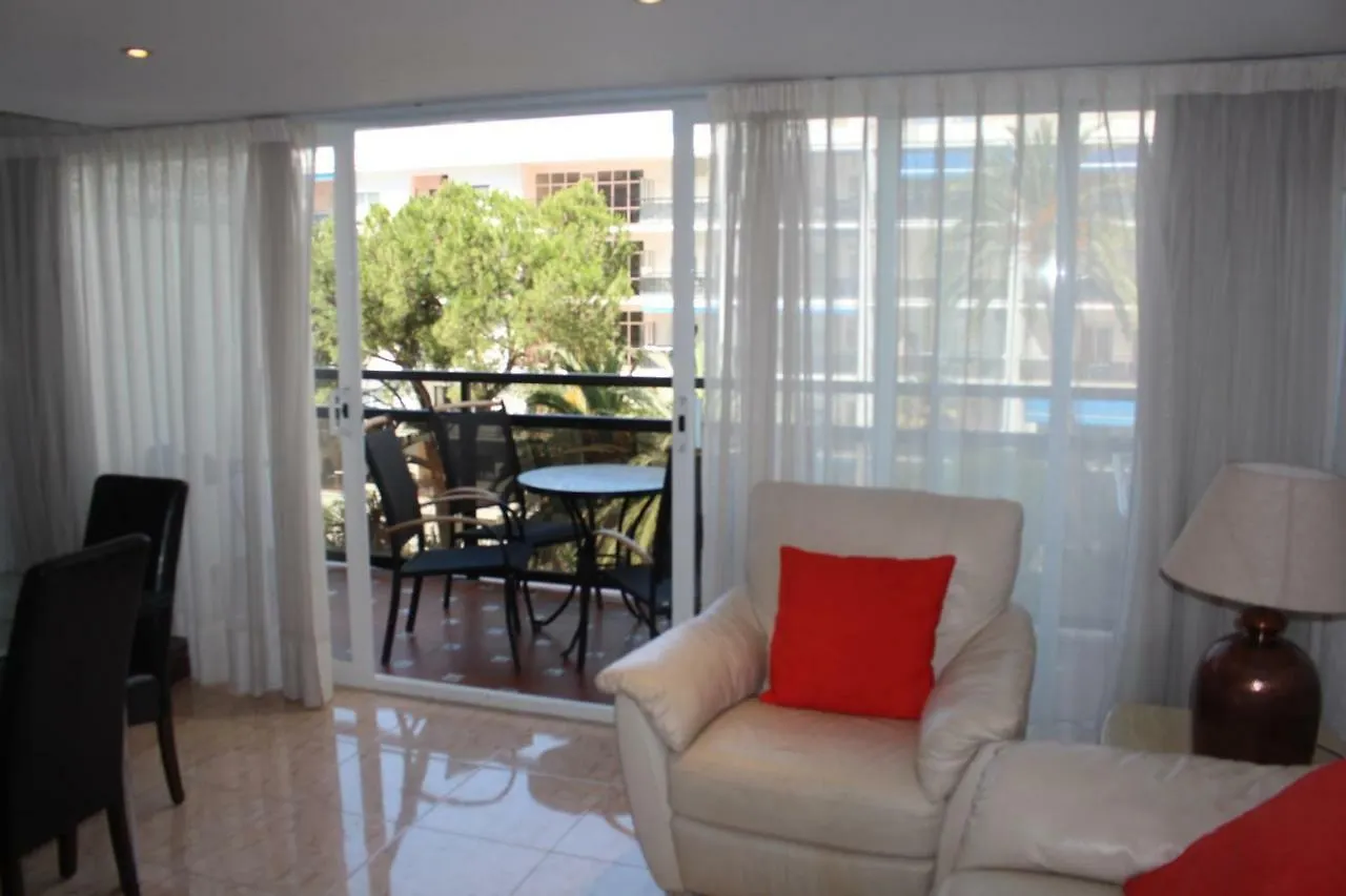 Two Bedroom Apartment In Heart Of Marbella